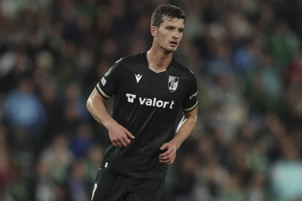 NOVO POJAČANJE ZVEZDE DOBRO POZNAJE DUARTEA: Otkrio je zašto je došao u Beograd, a delije će biti oduševljene njegovim rečima!