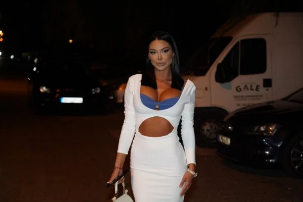 DVA DANA SAM PLAKALA, BILA SAM OČAJNA! Maja Marinkovć iznela šok detalje sa Sicilije!