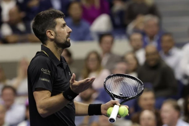 NOVAK ĐOKOVIĆ GLEDA I NE VERUJE: Šok-vesti sa US opena ređaju se kao na traci!
