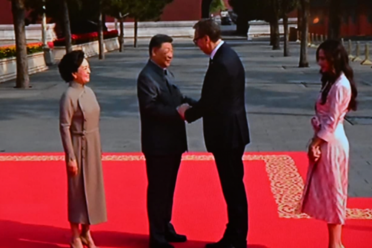 "KINA JE UVEK BILA UZ SRBIJU, NAROČITO U TEŠKIM TRENUCIMA!" Oglasio se Vučić iz Pekinga i poslao moćnu poruku! (FOTO)