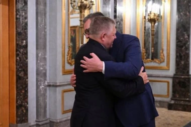 "SLOVAČKA JOŠ JEDNOM POTVRDILA UČEŠĆE NA EXPO 2027 U PUNOM KAPACITETU!" Vučić se sastao sa Ficom u Pekingu! (FOTO)