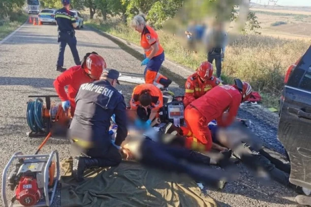 "NIJE VAŽNO KOLIKO DUGO ŽIVIMO, VEĆ KOLIKO LJUBAVI I SVETLOSTI OSTAVLJAMO ZA SOBOM"! Tuga: Ljudi se opraštaju od poginule Nikol !