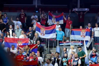 "ORLOVI" OSTAJU BEZ NAVIJAČA U HALI?! Ozbiljan problem za Srbe, samo FIBA može da ga reši