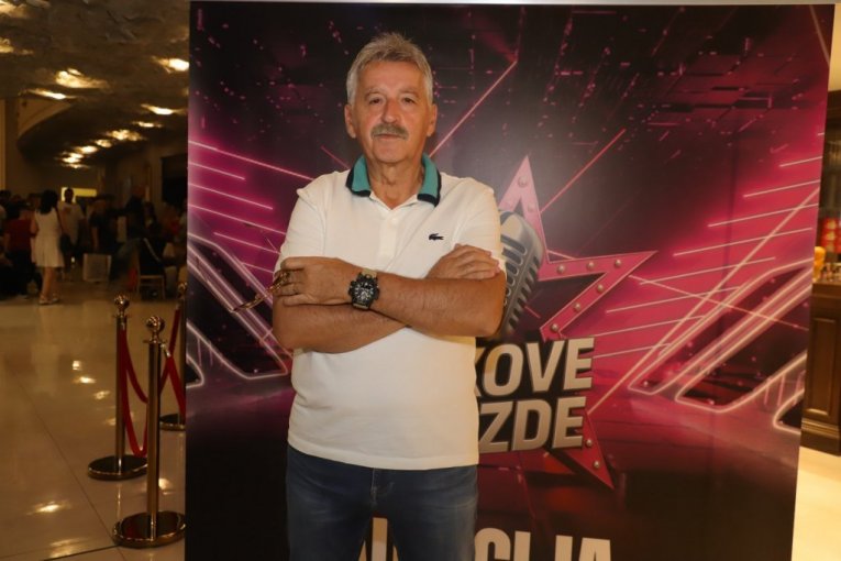 Bosanac, Pinkove zvezde