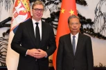 VUČIĆ SE SASTAO SA ČLANOM STALNOG KOMITETA POLITIČKOG BIROA KPK! Danas u Pekingu sa Si Đinpingom!