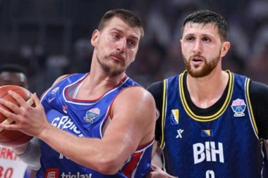JOKIĆ IM JE NEBITAN, VAŽNIJI JE NURKIĆ: Nastavlja se sraman odnos prema Srbima na Evrobasketu (FOTO)