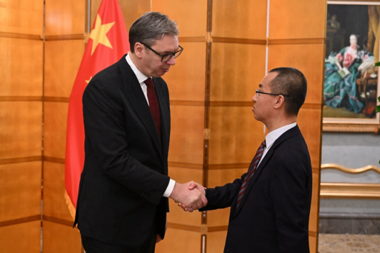 instagram.com/buducnostsrbijeav