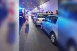 STRAVIČAN SUDAR U TUNELU LAZ! Ima povređenih - AUTO SE ZAUSTAVIO, PA NA NJEGA NALETELA JOŠ DVA VOZILA! (FOTO)