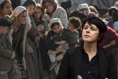 NOSIM PATNJU SVOG NARODA! Nataša Drakulić sa velikom emocijom o Dari iz Jasenovca: "Prababa mi je tako ubijena"!