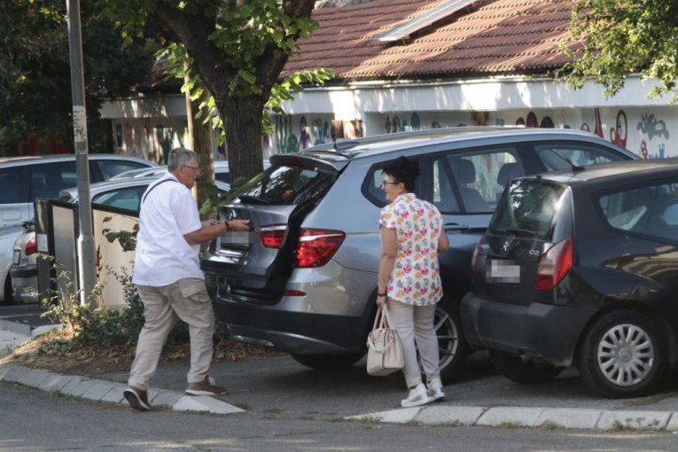 Baka i deka Aleksandre Prijović