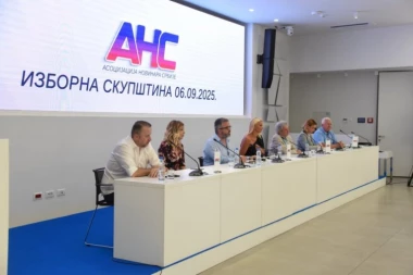 "UDRUŽENJE IMA OGROMAN ZNAČAJ U VREME VELIKIH PRITISAKA NA NOVINARE!" Danas se održava izborna skupština Asocijacije novinara Srbije (FOTO, VIDEO)