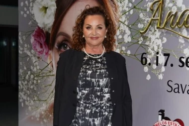 "OVO JE ODUVEK BILA MOJA ROĐENDANSKA ŽELJA": Ana Bekuta obeležila 40 godina uspešne muzičke karijere - preplavljena emocijama!