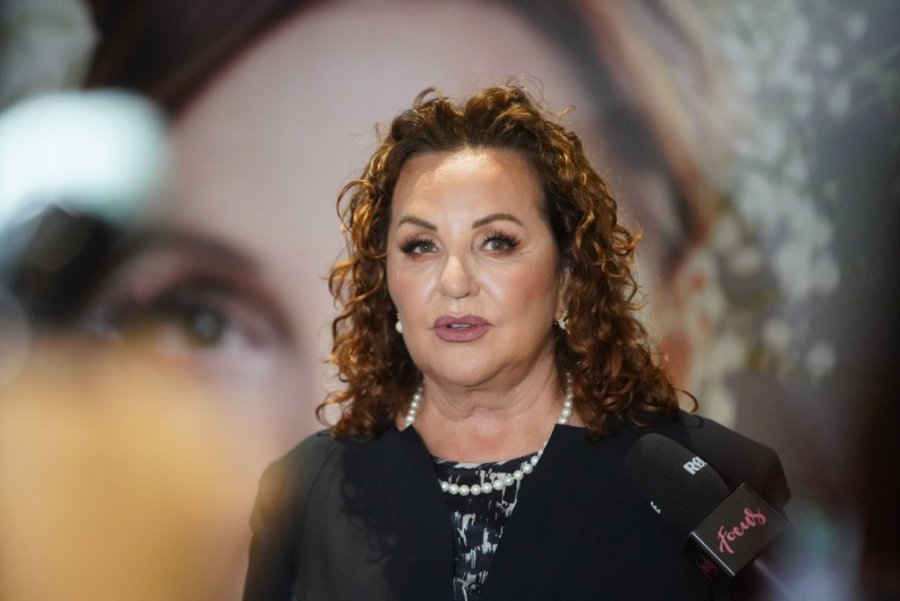 ANA BEKUTA ALARMIRALA ADVOKATE, KOLEGINICA JOJ PRETI SKANDALOZNIM DOKAZIMA: Ako ovo ne uradi - sve će pustiti u javnost!