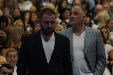 NAJNOVIJE OGLAŠAVANJE ČEDE JOVANOVIĆA! Svi se pitaju šta se dešava sa Aleksandrom Kosom, poručio OVO!