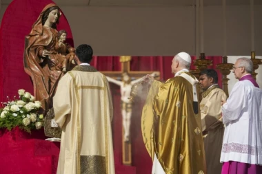 ČUDO SE DOGODILO: Papa Lav proglasio dečaka za SVECA (VIDEO)