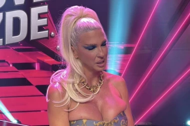 NAGLI PREKID PROGRAMA NA PINKU! Karleuša izdala ZVANIČNO SAOPŠTENJE, u "Pinkovim zvezdama" se sve promenilo!