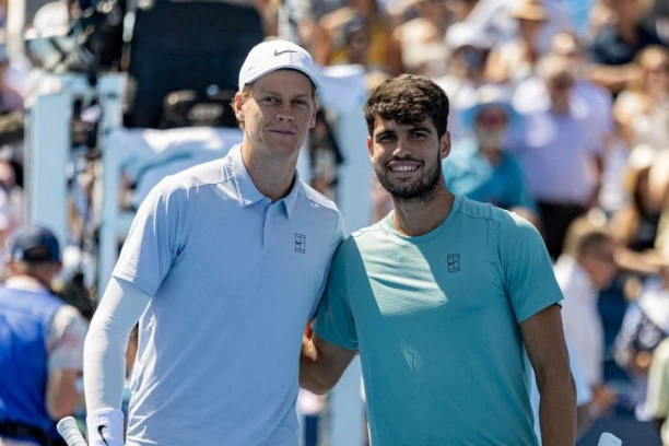 HITNO SE OGLASIO SINER! Italijan šokirao posle Alkarazovog odustajanja od Rolan Garosa!