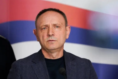 PROTIV BLOKADA USTALO 126.399 LJUDI! Direktor policije Dragan Vasiljeviić o situaciji na terenu - ZBOG BLOKADERA U ŠAPCU I ČAČKU MENJANE TRASE!