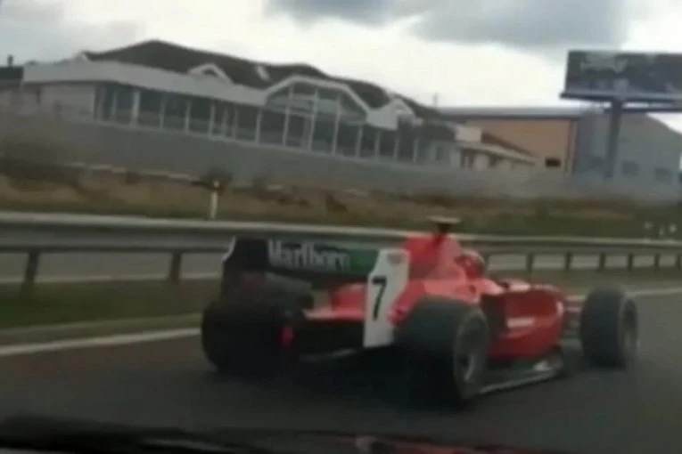 UHAVAĆEN FANTOMSKOG VOZAČA "FORMULE 1"! Šest godina ga jurila policija, jedva ga stigli! (FOTO, VIDEO)