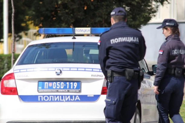 DOJAVE O BOMBAMA BILE LAŽNE! Policija pregledala VMA!
