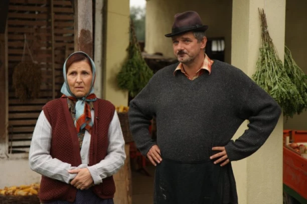 OPLJAČKAN GLUMAC IZ "SELO GORI, A BABA SE ČEŠLJA"