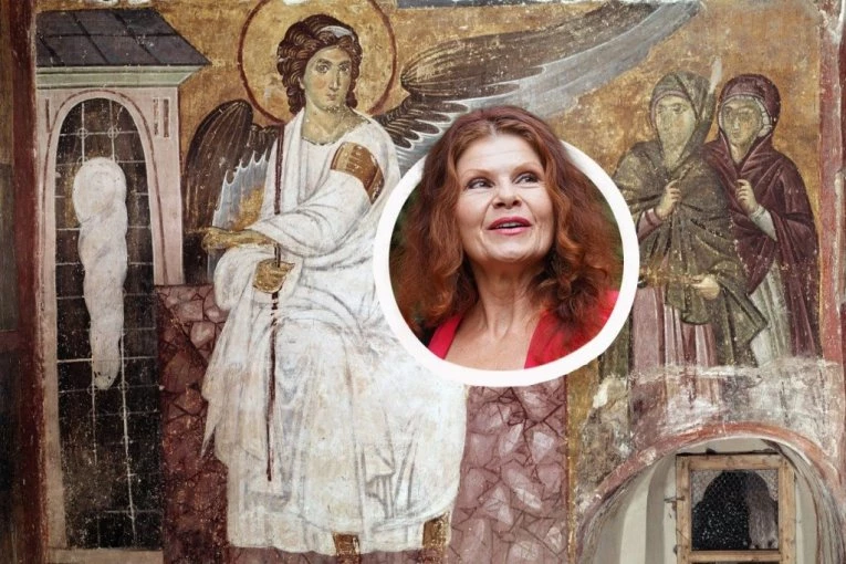 HOLIVUDSKA ZVEZDA PRED SRPSKIM SVETINJAMA: Lolita Davidović se poklonila Belom anđelu i celivala mošti Svetog Save