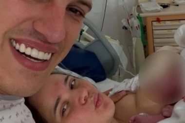 PORODILA SE ANĐELA MILIVOJEVIĆ! Sinu dala staro ime MOĆNOG ZNAČENJA!