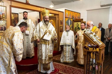 KAKO SRBI SLAVE SLAVU U AUSTRALIJI: Vladika Siluan sabrao vernike na Centralnoj obali