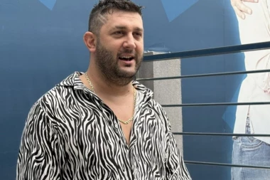 JOVAN RAJIĆ NAJAVIO TROJKU U "ELITI 9"! Prvi pik mu je Maja Marinković, a dotakao se i Matore: "Ima najbolji lizing!" (VIDEO)