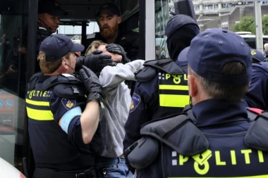 NEZAPAMĆENO NASILJE U NOVOGODIŠNJOJ NOĆI! Teški incidenti povezani sa upotrebom vatrometa, brojni povređeni, stradao i tinejdžer