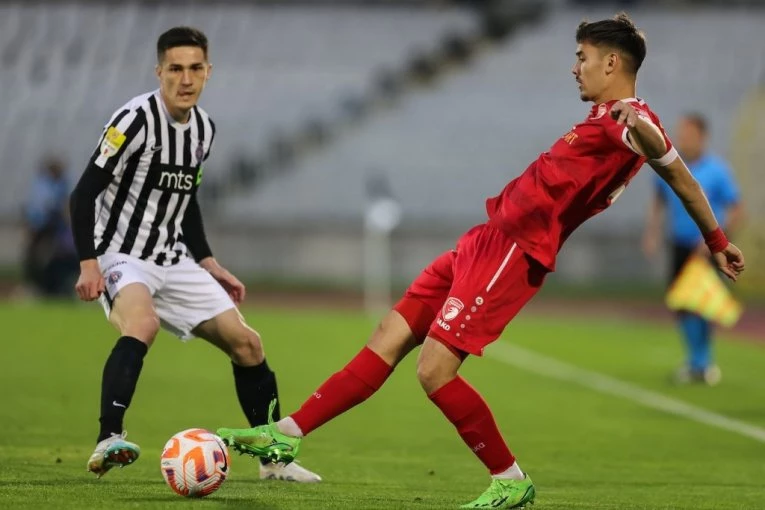 PARTIZAN GA PLATIO POLA MILIONA EVRA, A SADA SE VRAĆA U SRBIJU: Ponovo je na dobro poznatom mestu!