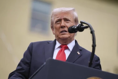 "NE KRIVITE IH!" Tramp stao u odbranu Mađarske i Slovačke