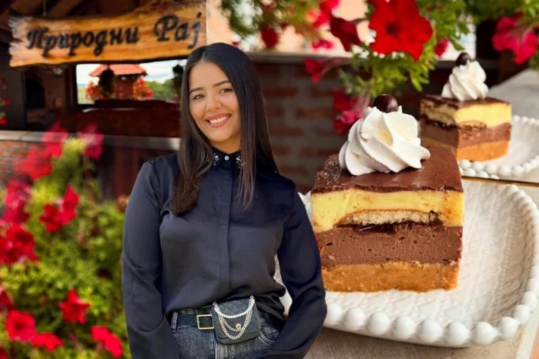 ČOKO KOLAČ sa pudingom i mlevenim keksom: Mama Marija Čitaković ima recept za najukusniji slatkiš!