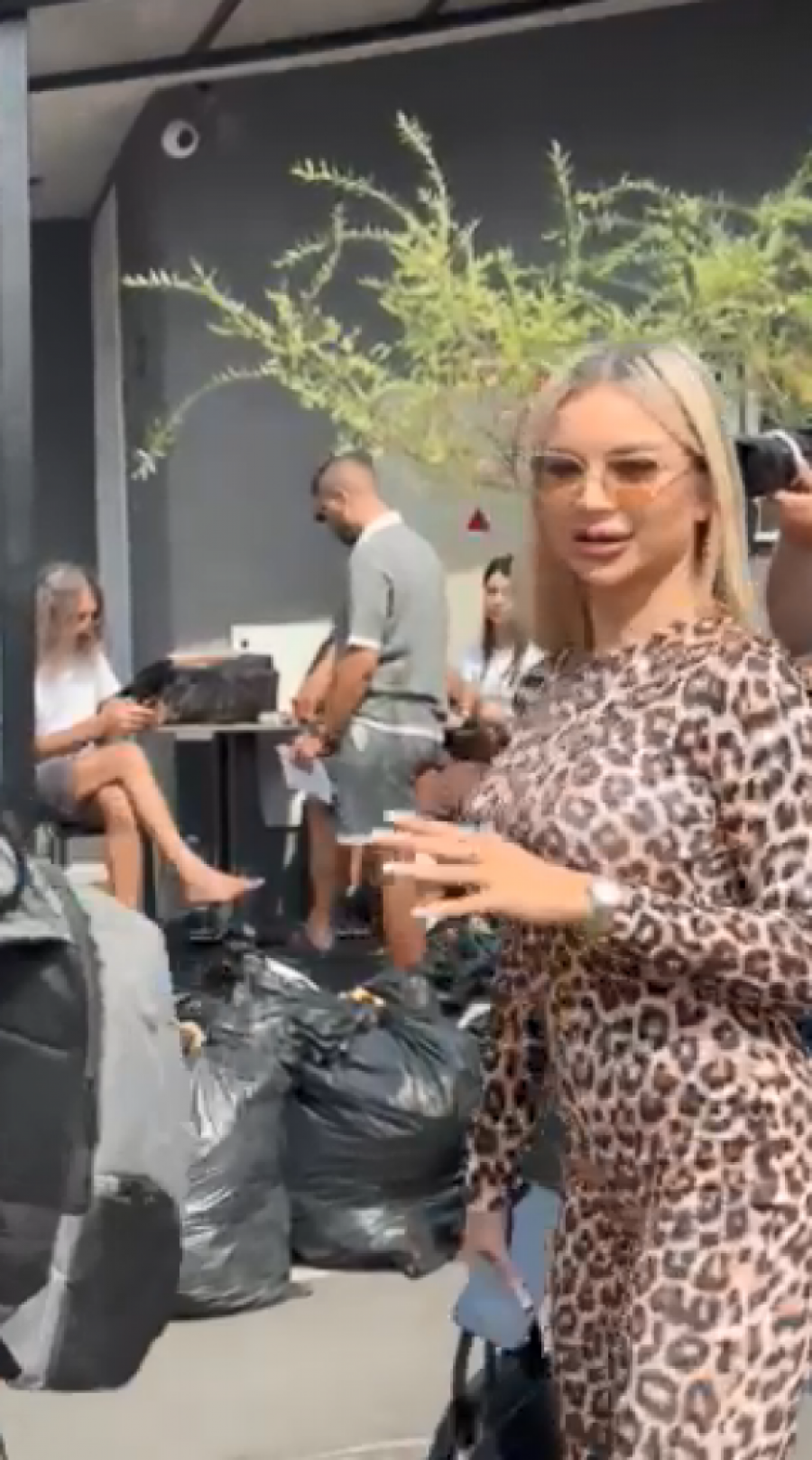 KOLIKO ANJA TODOROVIĆ ZARADI ZA JEDNO VEČE?! Otkriveno čime se bavi bivša zadrugarka!