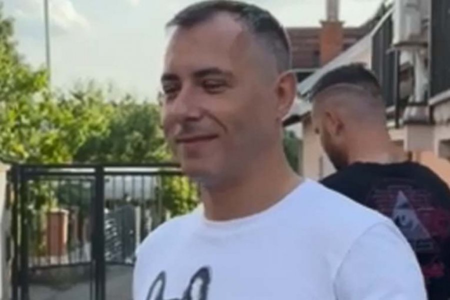 BAŠTOVAN JE NAŠAO U ZA BRINJAVAJUĆEM STANJU, ODMAH POZVAO POMOĆ! Pevačica primljena u Urgentni, Mikiju Dudiću još NISU SAOPŠTILI!