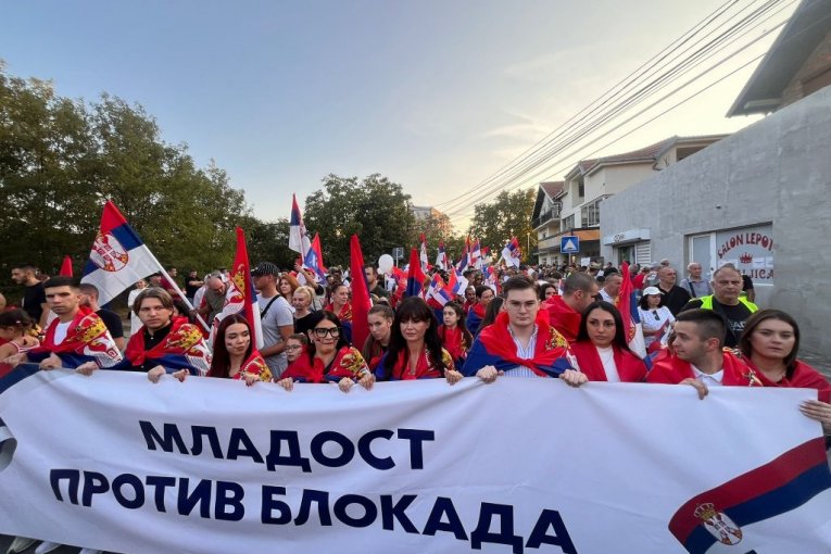 Ustala je cela Srbija!