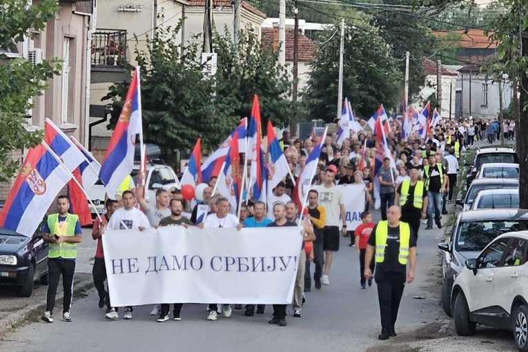 Ustala je cela Srbija!