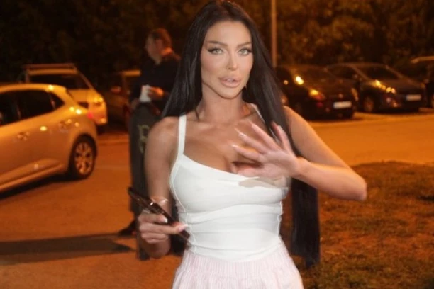 MAJA MARINKOVIĆ VIŠE NE LIČI NA SEBE - NI NAJBLIŽI JE NE PREPOZNAJU: Starleta nadmašila sve prethodno, gledaoci doživeli šok!