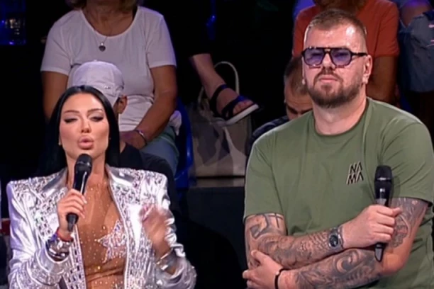 BRUTALNO PONIŽAVANJE ASMINA! Maja i Janjuš se prepustili strastima! STARLETA GA ZAJAHALA uživo u programu! (VIDEO)