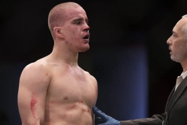 NIJE MU BILO SPASA! Ovako je Duško Todorović pobedio protivnika (VIDEO)