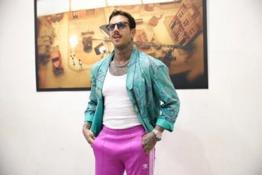 "BILI SMO PIJANI, LJUBILI SMO SE I HVATALI PRED SVIMA": Glumica za odralse imala vrelu akciju sa Filipom Đukićem: "Svi su snimali"!