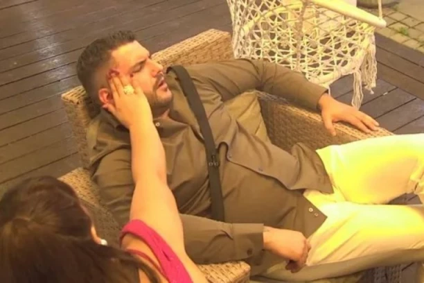 MILJANI KULIĆ POPUSTILE KOČNICE, UHVAĆENA U INTIMNOM TRENUTKU SA ASMINOM! Stanije će doživeti FRAS kada vidi ovo! (VIDEO)