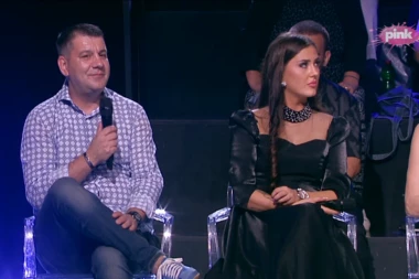 DECU SI PRAVIO U TOALETU, IMAO SI ČETIRI ZUBA DO PROŠLE GODINE! Anđelo i Ivan ušli u ŽESTOKI KLINČ, pucale uvrede!