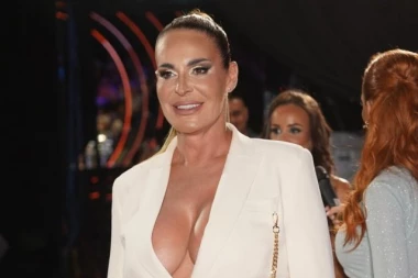 MILENA KAČAVENDA SE BORI ZA ŽIVOT! Kuma DOŽIVELA NAPAD, jeziv vrisak zaustavio sve u Beloj kući - evo šta se desilo! (VIDEO)