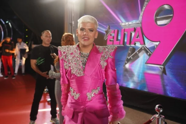 "UDARIO SAM MU ŠAMAR, PSIHIČKI ME JE MALTRETIRAO": Bolna ispovest oca Uroša Stanića RASPLAKALA naciju - ovo je istina o njihovom odnosu!