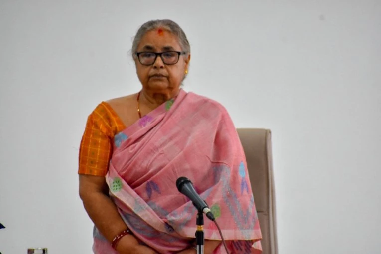 REVOLT GENERACIJE Z: Nova premijerka Nepala obećava obračun sa elitom! (VIDEO)