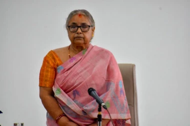 REVOLT GENERACIJE Z: Nova premijerka Nepala obećava obračun sa elitom! (VIDEO)