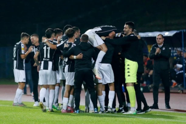 ROMANTIKA OPIJA CRNO-BELE: Da se zaleče rane iz derbija - evo gde možete pratiti meč OFK Beograda i Partizana!