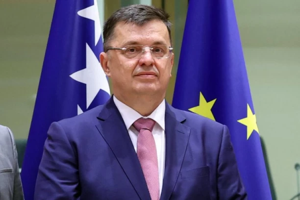 ZORAN TEGELTIJA HITNO PREBAČEN U BOLNICU! Imao tešku nesreću na kvadu!