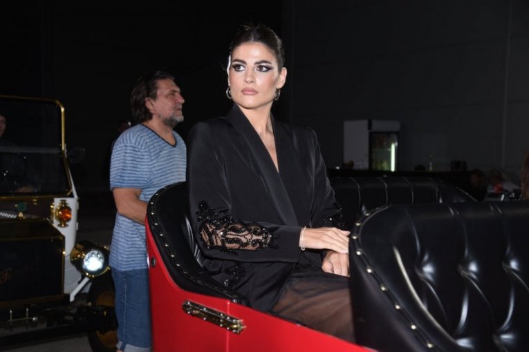 Tanja Stijelja Boginja